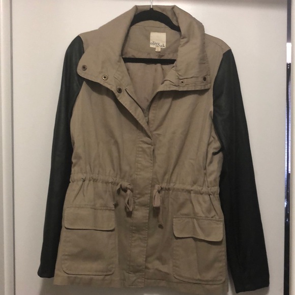 Olive & Oak Jacket w/ drawstring/zipper, pleather - Picture 2 of 7